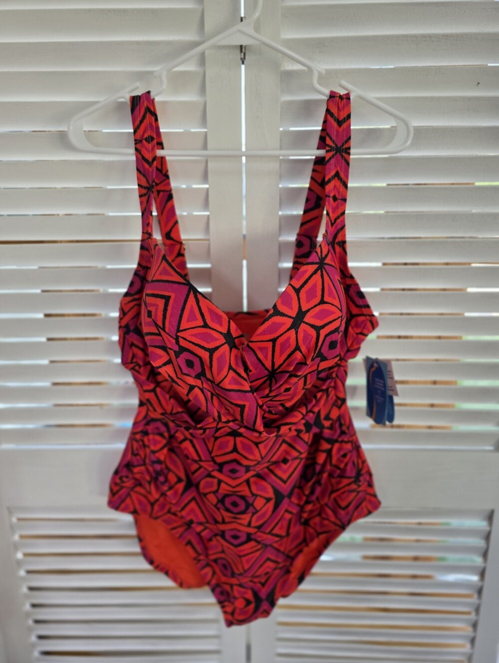 Wave Zone Women's Plus Size Swimsuit 1X